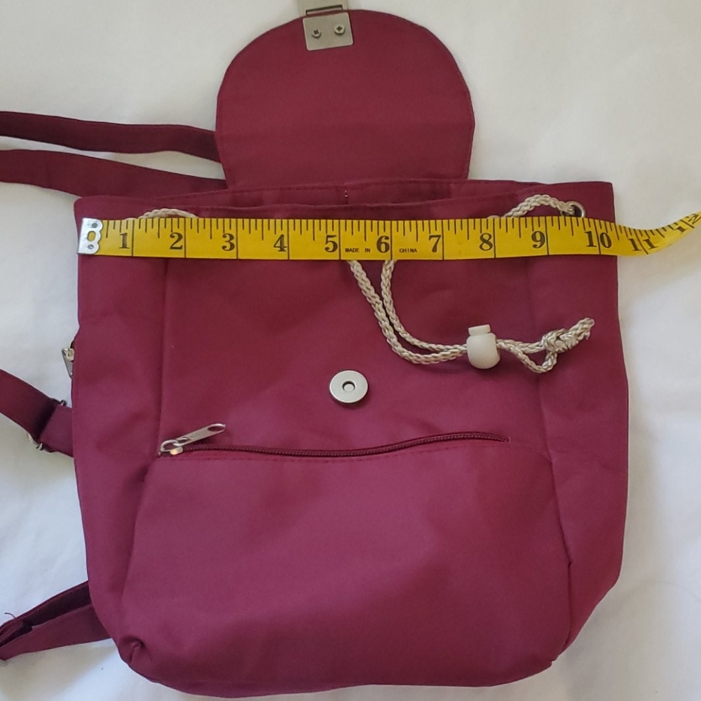 Small Backpack - Picture 5 of 9